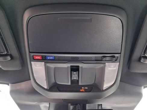 Used 2026 Subaru Forester Premium AWD/4WD image 24