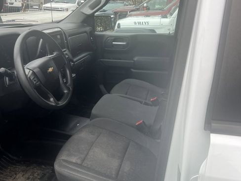 Used 2019 Chevrolet Silverado 1500 W/T w/ WT Fleet Convenience Package image 4