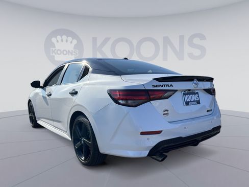 Used 2022 Nissan Sentra SR w/ Midnight Edition FWD image 4