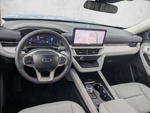 New 2025 Ford Explorer Active w/ Active Comfort Package image 14