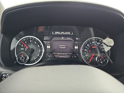 Used 2023 RAM 1500 Big Horn AWD/4WD image 16