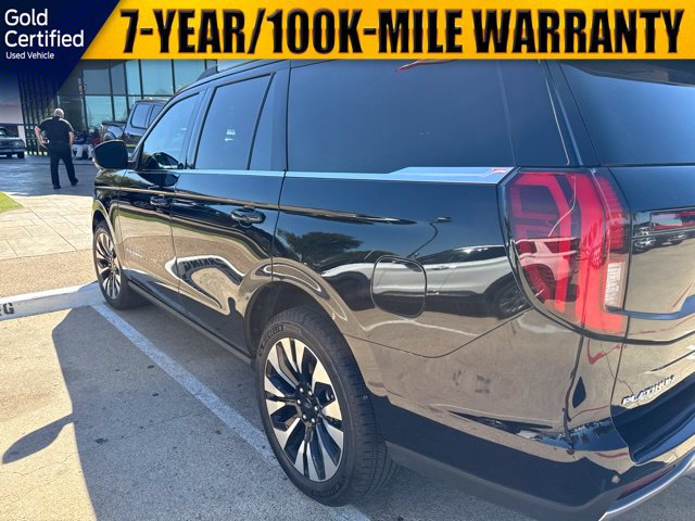 Used 2026 Ford Expedition Platinum w/ Driver's Package AWD/4WD image 5