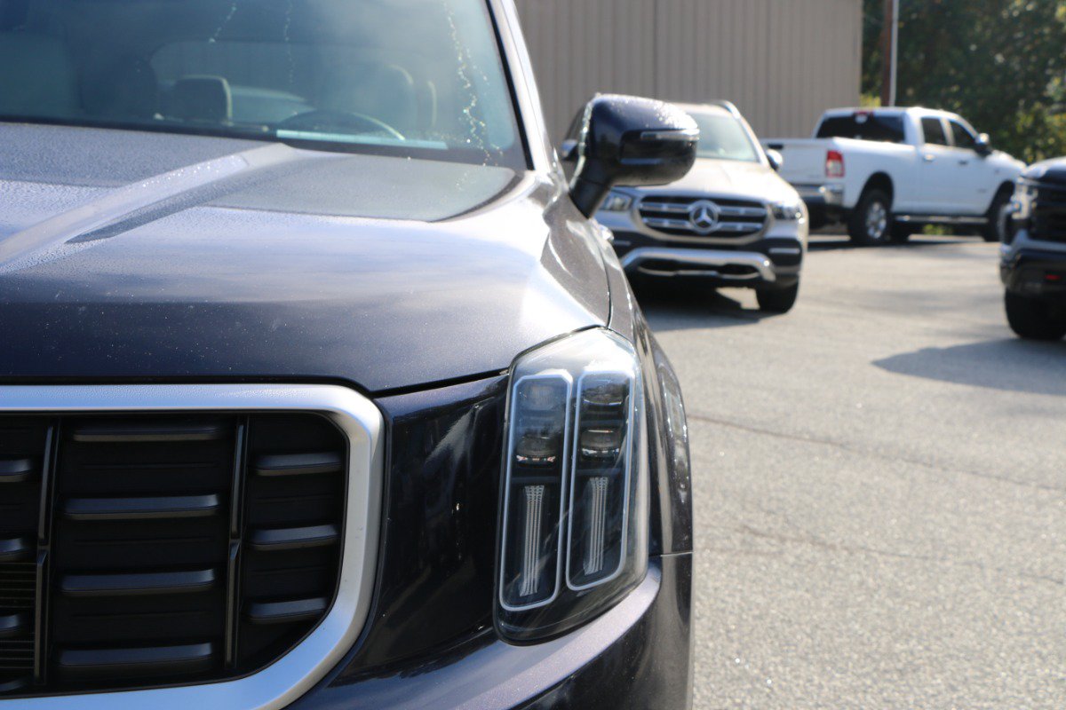 Used 2025 Kia Telluride S FWD image 12