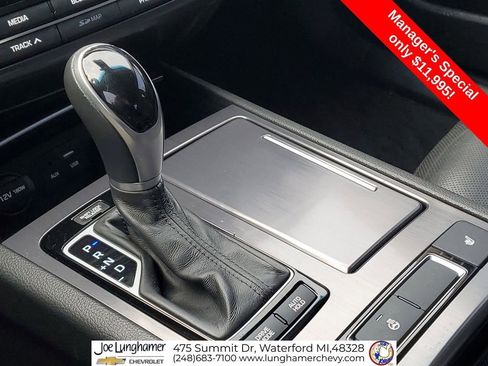 Used 2017 Genesis G80 3.8 AWD/4WD image 17