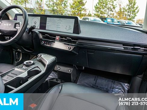 Used 2024 Kia EV6 Light image 24