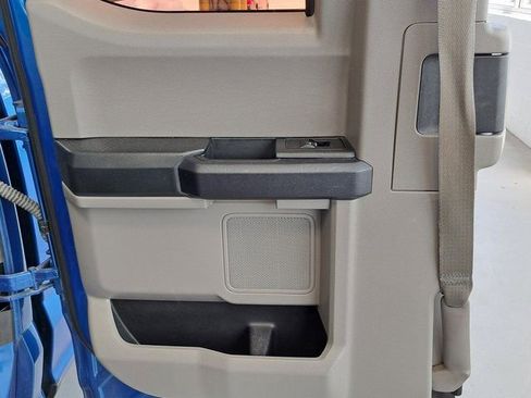 Used 2016 Ford F150 XL w/ Equipment Group 101A Mid RWD image 26