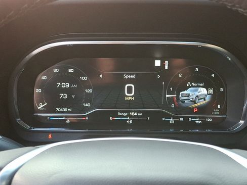 Used 2022 GMC Yukon SLT w/ SLT Premium Package AWD/4WD image 21