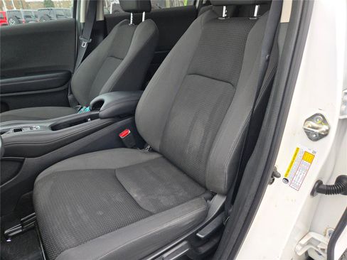 Used 2019 Honda HR-V EX image 27