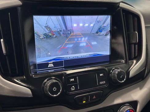 Used 2022 GMC Terrain SLT image 20