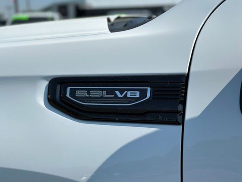 Used 2023 GMC Sierra 1500 Elevation AWD/4WD image 40
