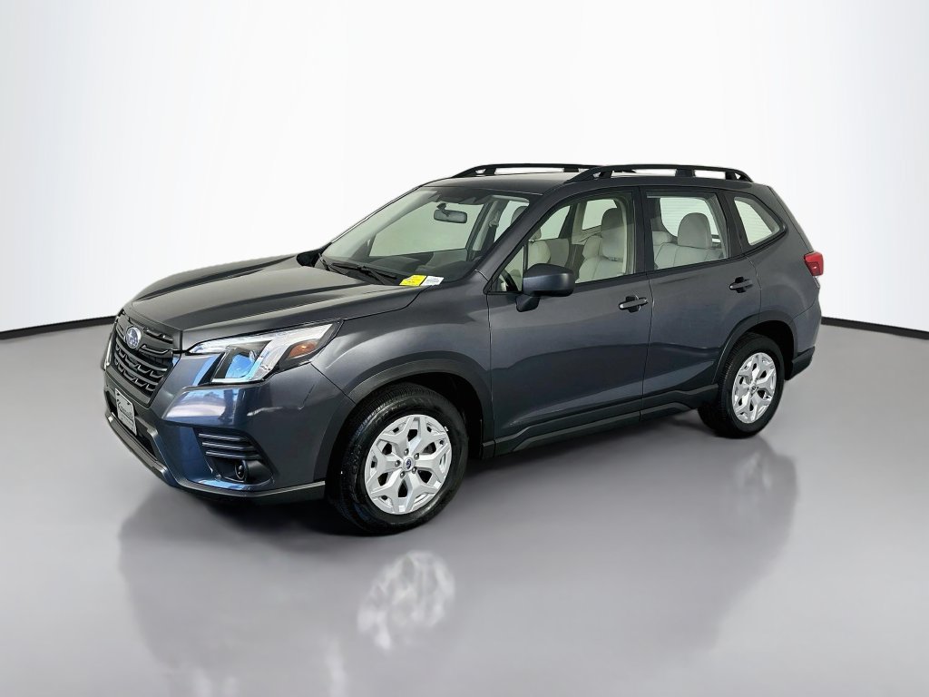Used 2023 Subaru Forester AWD/4WD image 3