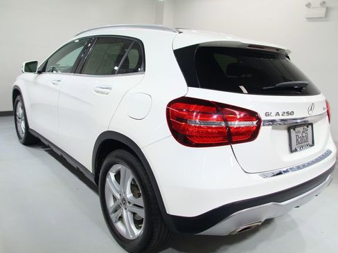 Certified 2019 Mercedes-Benz GLA 250 4MATIC image 16