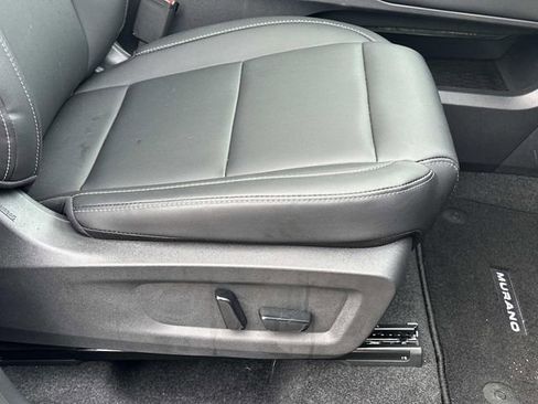 Used 2025 Nissan Murano SL w/ Cargo Package image 10