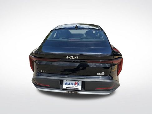 Used 2025 Kia K4 FWD image 8