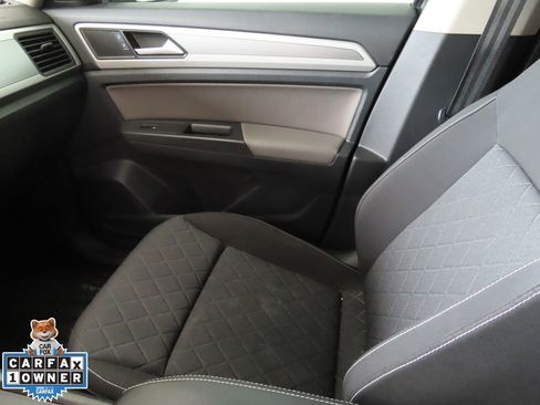 Used 2021 Volkswagen Atlas S image 19