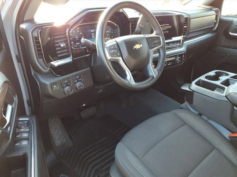 Certified 2024 Chevrolet Silverado 1500 LT image 13