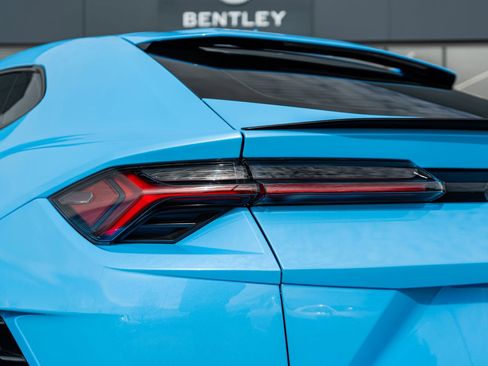 Used 2023 Lamborghini Urus S AWD/4WD image 12