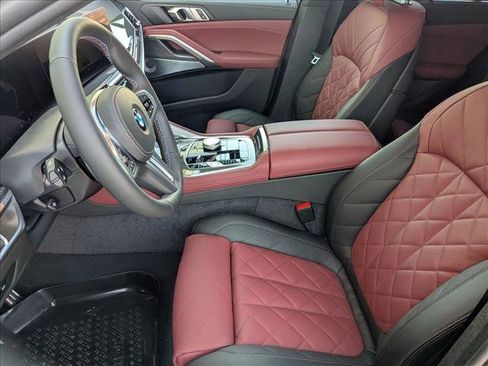 New 2026 BMW X6 M60i w/ Executive Package image 4