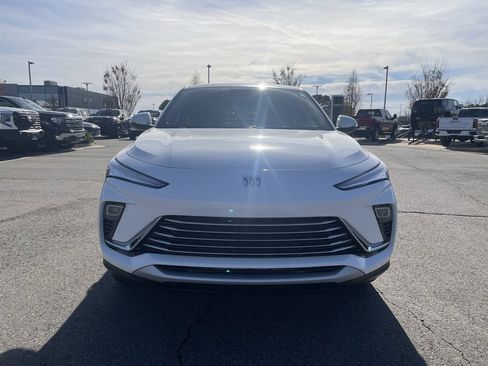 New 2026 Buick Envista Preferred w/ Convenience I Package image 2