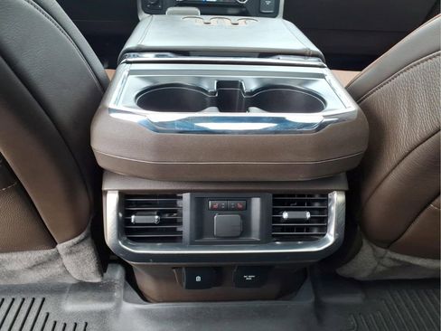 Used 2022 Ford F150 King Ranch w/ Equipment Group 601A High AWD/4WD image 17