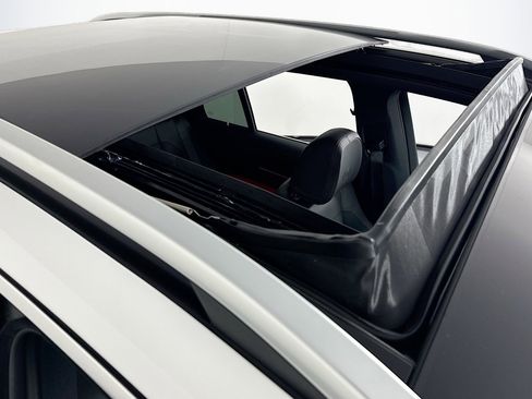 New 2026 Mercedes-Benz GLE 53 AMG 4MATIC image 21