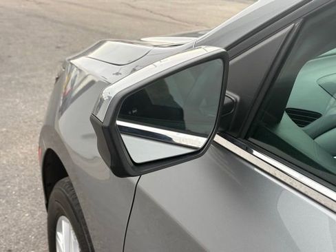 Used 2024 Chevrolet Equinox LT image 13