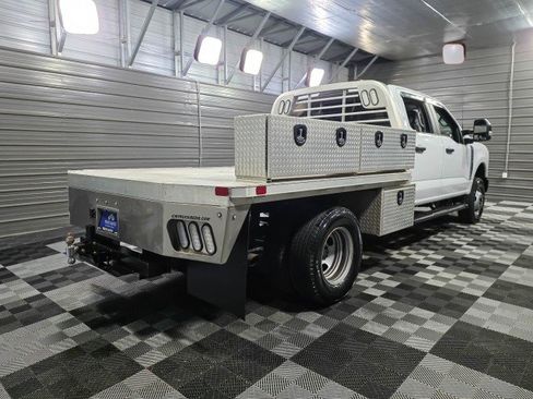 Used 2023 Ford F350 XL image 5