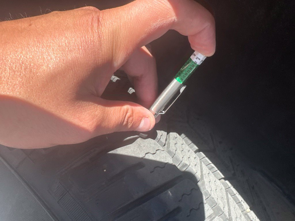 Used 2015 GMC Canyon SLT AWD/4WD image 10