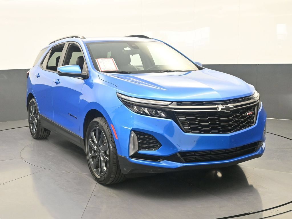 Used 2024 Chevrolet Equinox RS w/ RS Leather Package FWD image 9