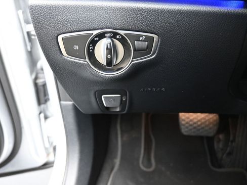 Used 2020 Mercedes-Benz E 350 Sedan w/ Premium Package image 16