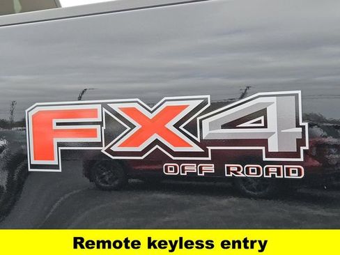 New 2026 Ford F250 Lariat w/ FX4 Off-Road Package image 10