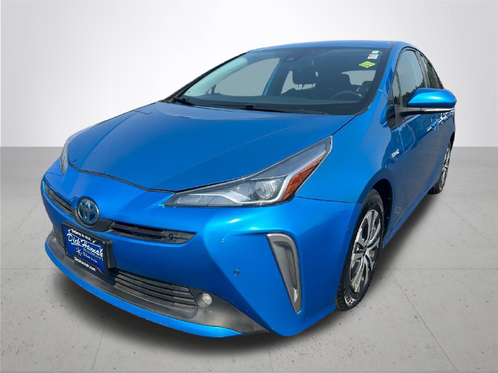 Used 2022 Toyota Prius LE AWD/4WD image 2