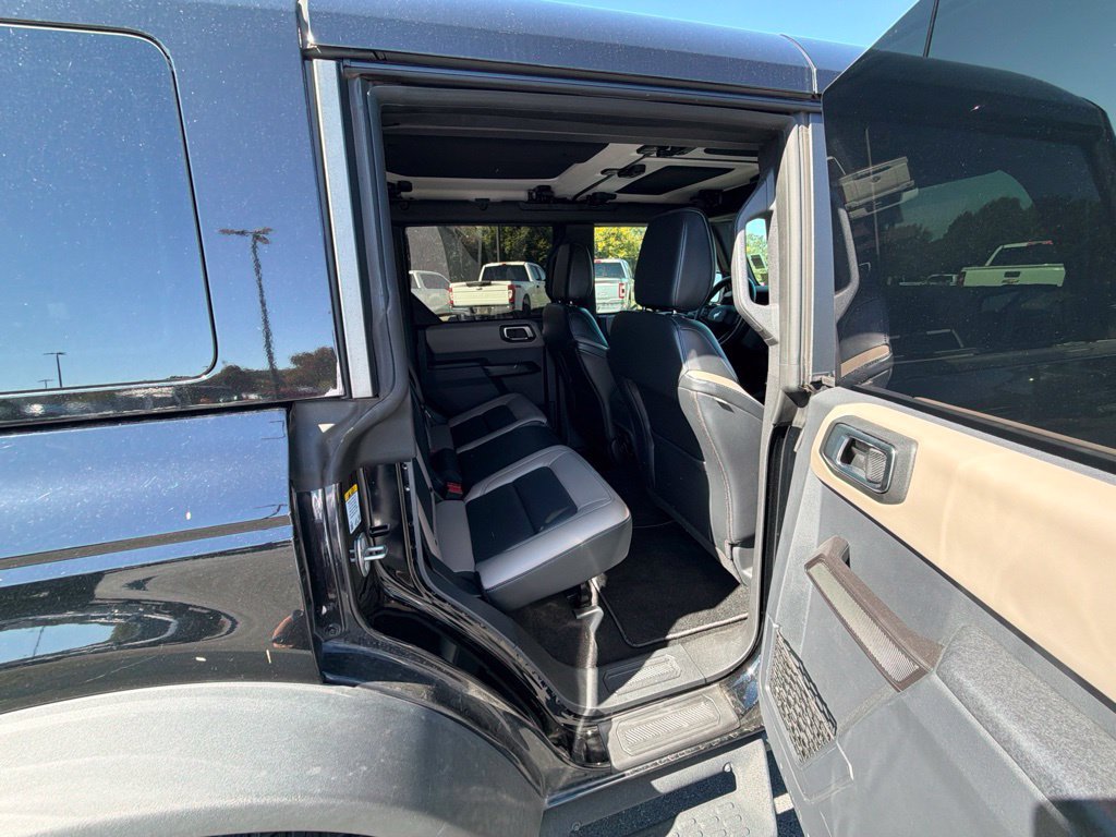 Used 2024 Ford Bronco Wildtrak AWD/4WD image 16