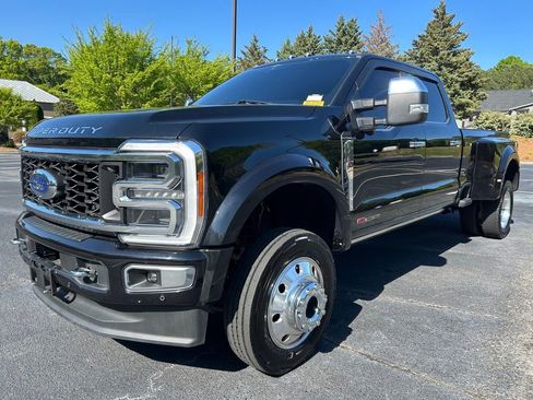 Used 2023 Ford F450 Platinum w/ FX4 Off-Road Package AWD/4WD image 79