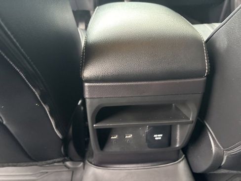 Used 2023 Ford Ranger Lariat w/ FX4 Off-Road Package image 15