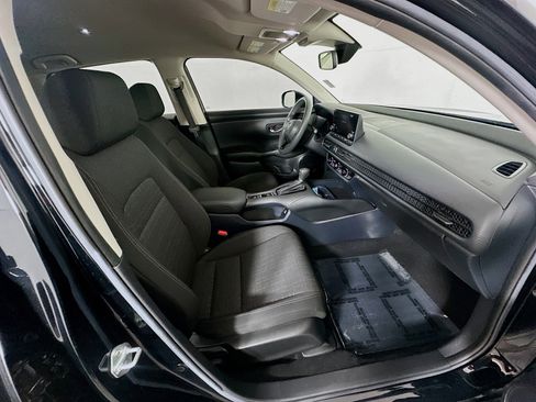 Used 2023 Honda HR-V LX image 28