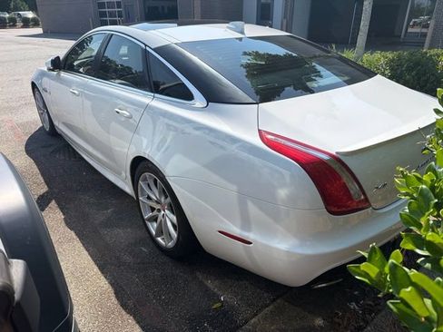 Used 2016 Jaguar XJ R-Sport AWD/4WD image 3