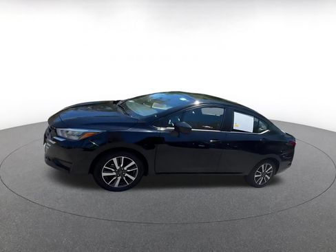 Used 2025 Nissan Versa SV FWD image 7