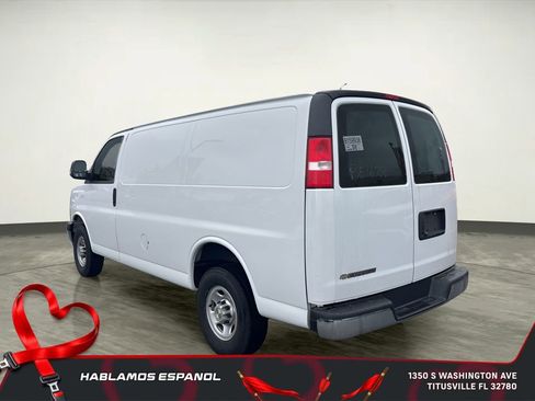 Used 2024 Chevrolet Express 2500 w/ Driver Convenience Package image 3