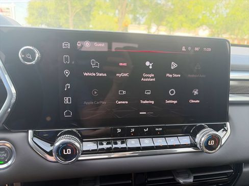 New 2026 GMC Canyon Elevation w/ Convenience Package RWD image 19