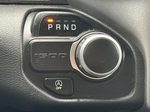 Used 2021 RAM 1500 Big Horn image 17