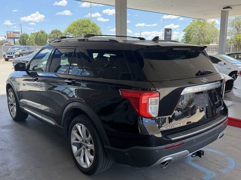Used 2022 Ford Explorer Platinum w/ Premium Technology Package AWD/4WD image 6