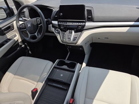 Certified 2026 Honda Odyssey EX-L image 29