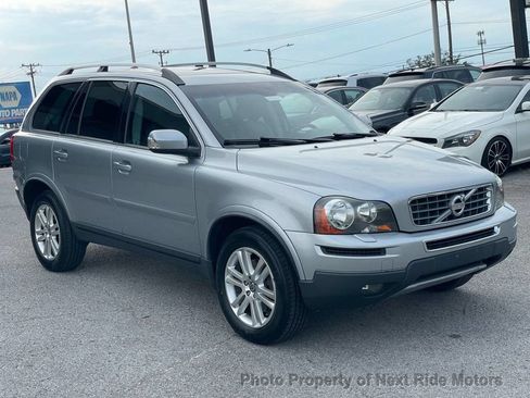 Used 2011 Volvo XC90 3.2 AWD/4WD image 4