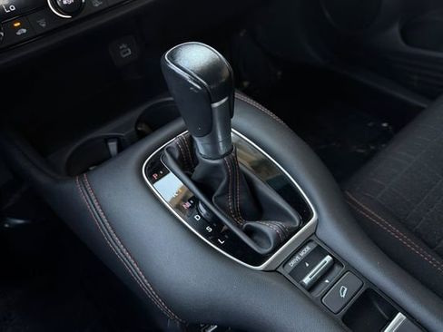 Certified 2023 Honda HR-V Sport image 26