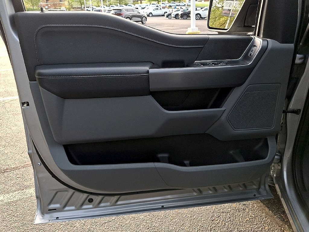 Used 2024 Ford F150 XLT AWD/4WD image 12