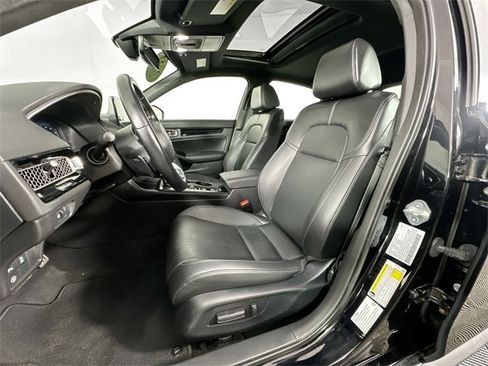 Used 2022 Honda Civic Sport Touring image 4