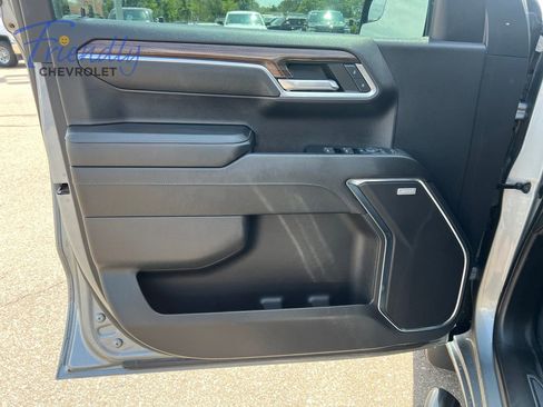 Certified 2023 Chevrolet Silverado 1500 RST AWD/4WD image 14