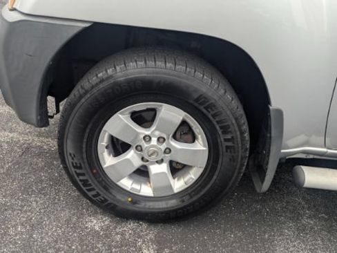 Used 2010 Nissan Xterra S AWD/4WD image 9