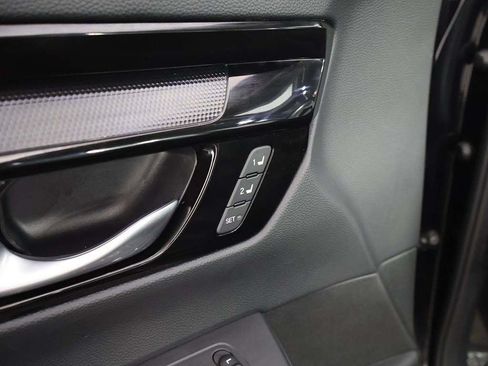 Used 2024 Honda CR-V EX-L image 39